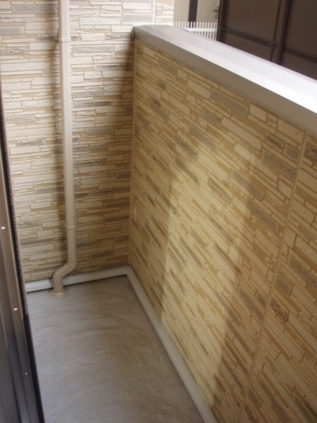 16/28 バルコニー