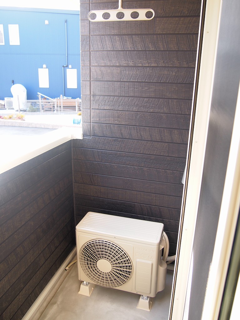 13/22 バルコニー