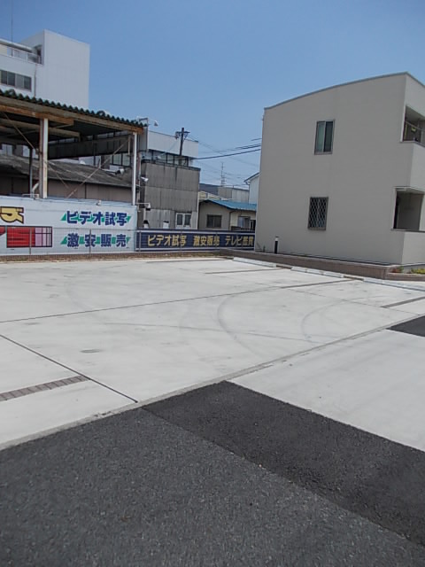 2/8 駐車場