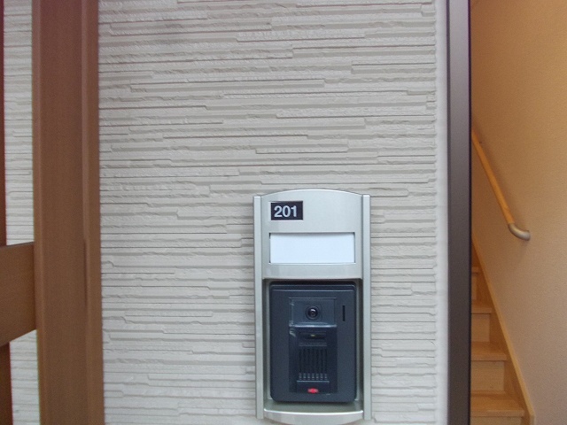 15/22 エントランス