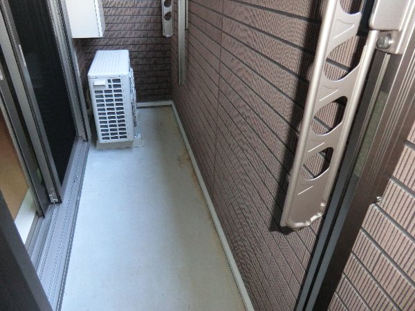 13/30 バルコニー