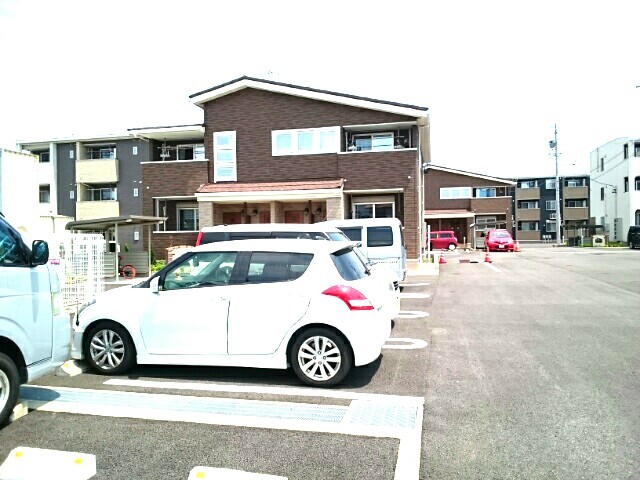 2/8 駐車場