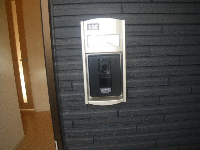 16/22 エントランス