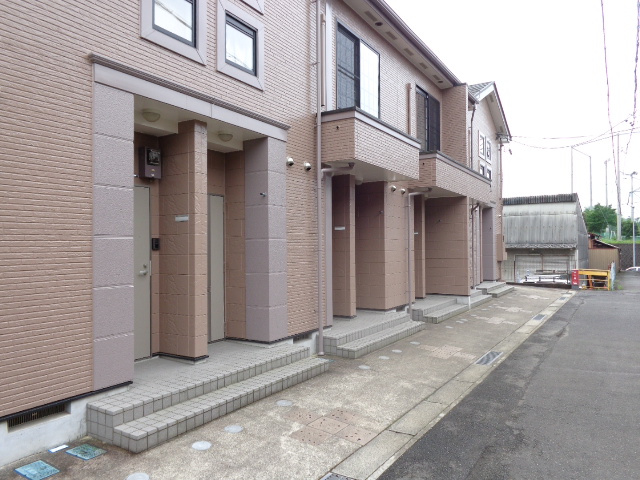 14/20 エントランス