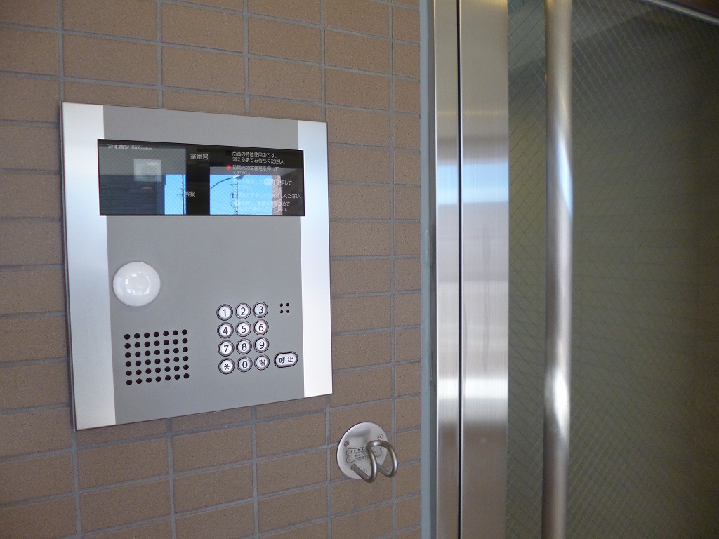 2/8 エントランス