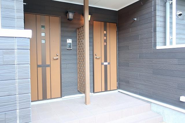 13/19 エントランス