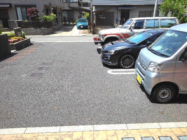 2/8 駐車場