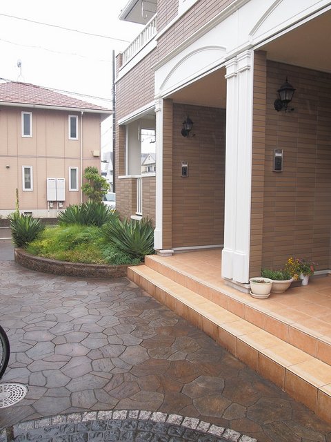 15/22 エントランス