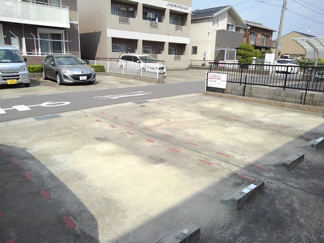 14/24 駐車場