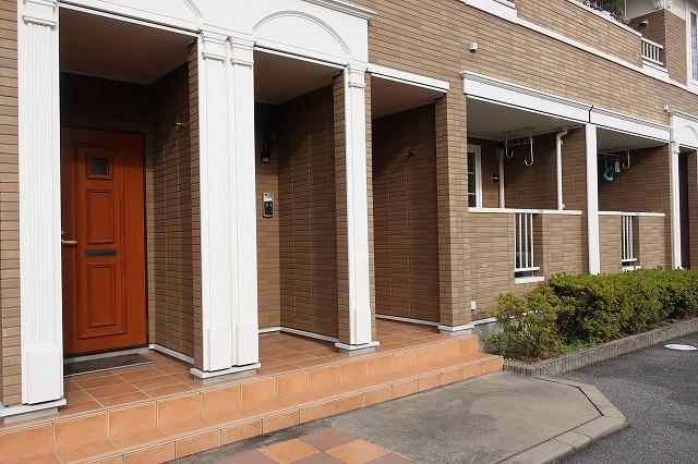 14/20 エントランス