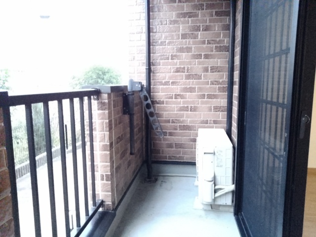 13/25 バルコニー