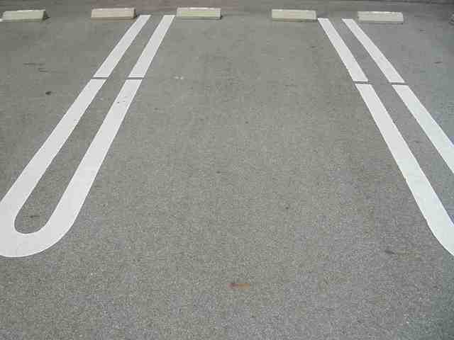14/20 駐車場