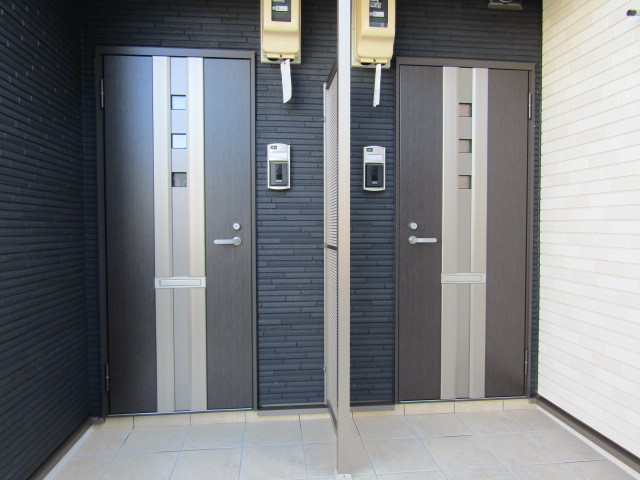 14/20 エントランス