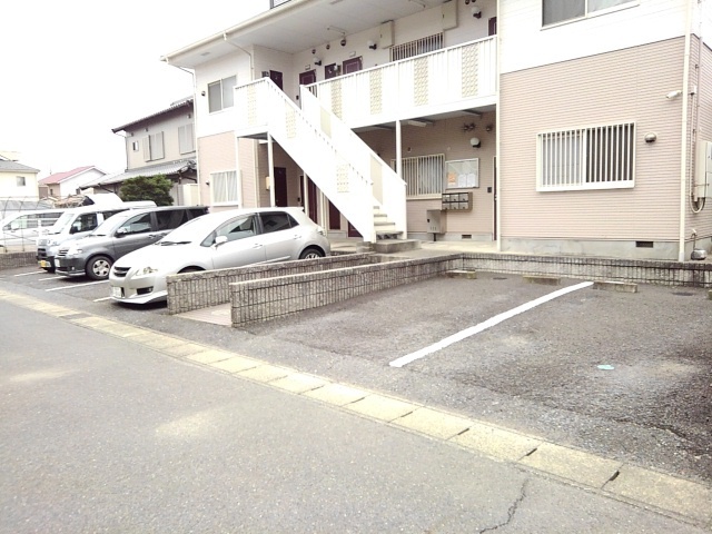 2/8 駐車場