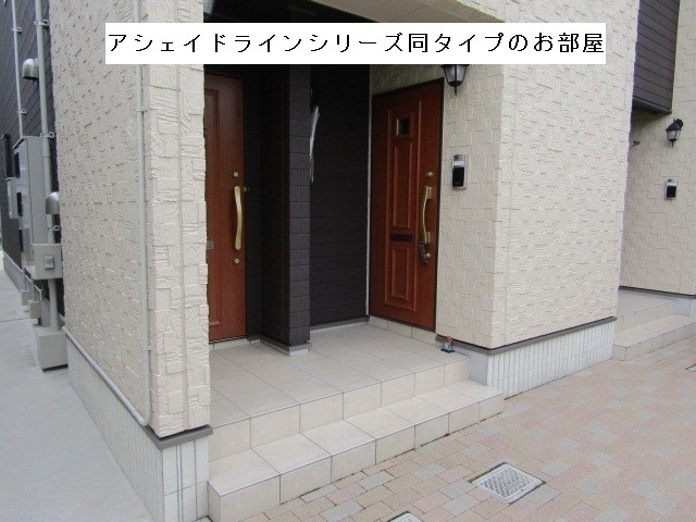 2/8 エントランス