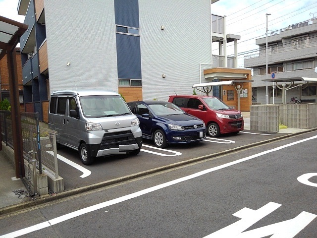 14/21 駐車場