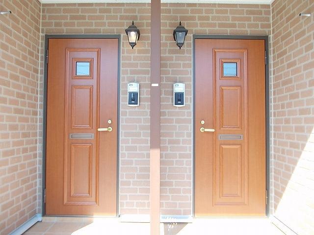 14/20 エントランス