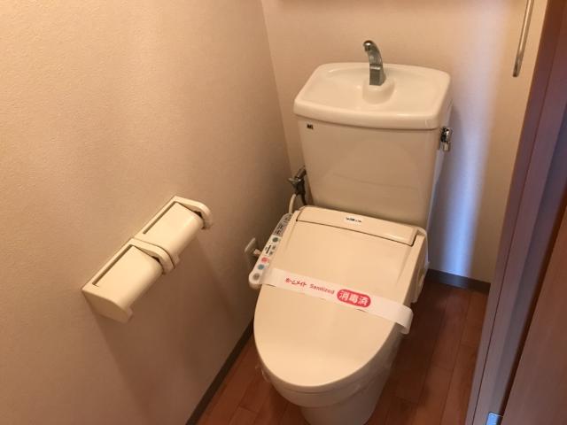 13/30 トイレ