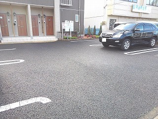 4/10 駐車場