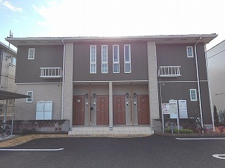 2/10 外観