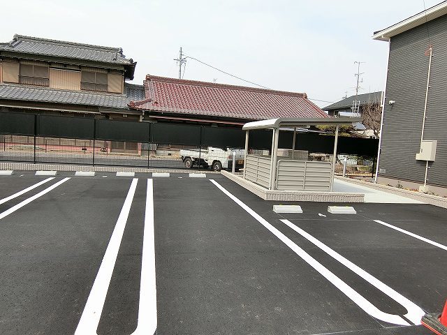 16/22 駐車場