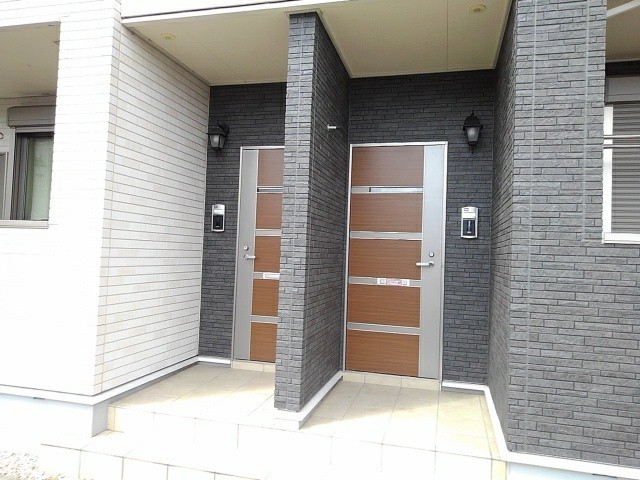 14/20 エントランス