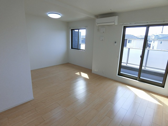 3/22 リビング/ダイニング