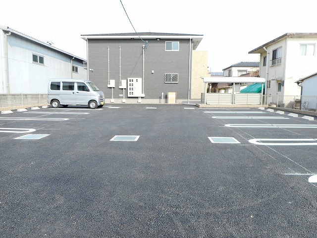 16/22 駐車場