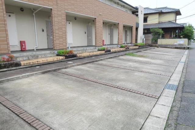 2/8 駐車場