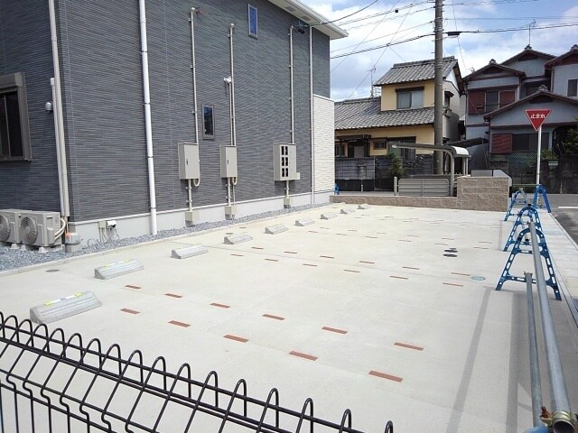 14/20 駐車場