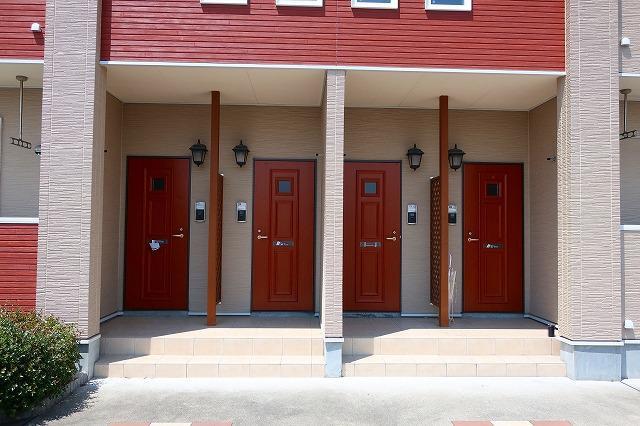 14/20 エントランス