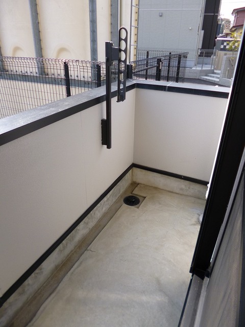 13/26 バルコニー