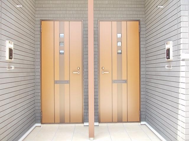 14/20 エントランス