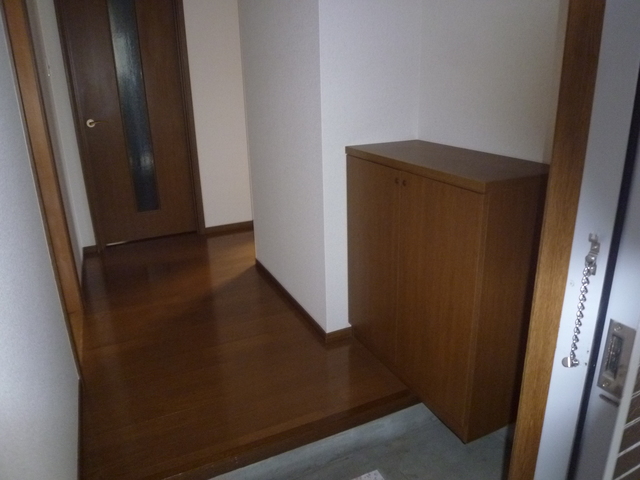 14/29 玄関