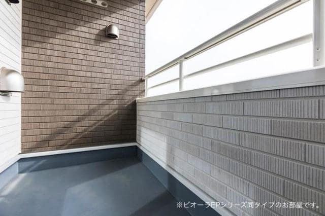 13/22 バルコニー