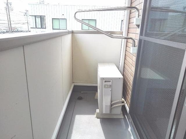 13/21 バルコニー