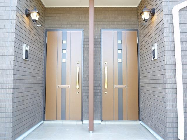 14/20 エントランス