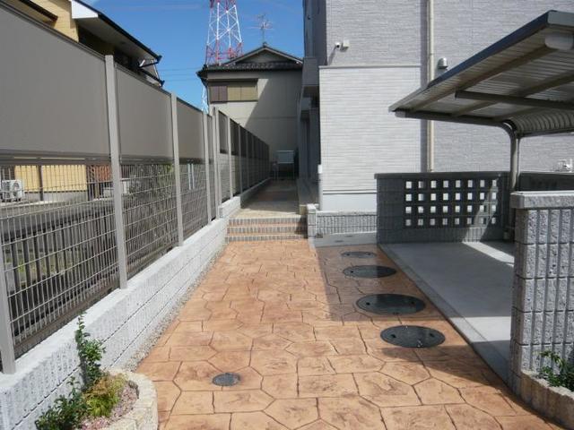 14/20 エントランス