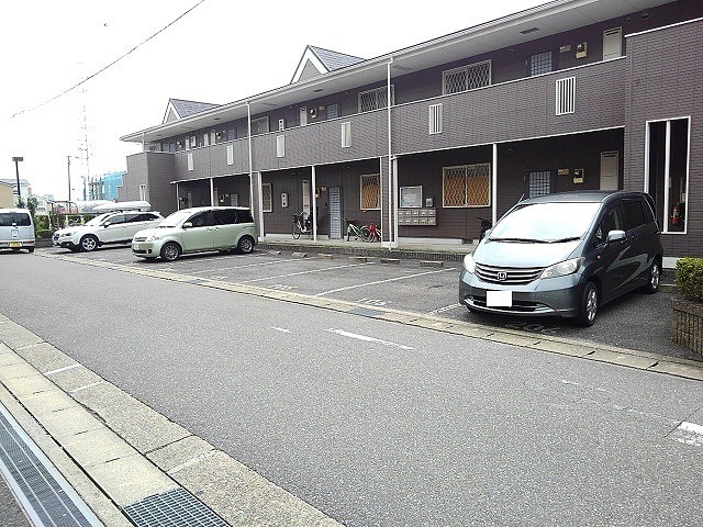 15/21 駐車場