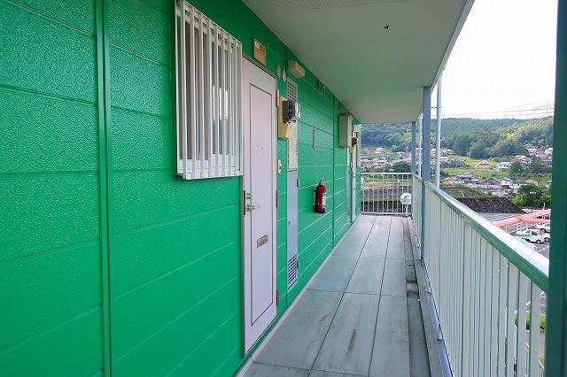 14/20 エントランス