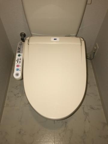 14/30 トイレ