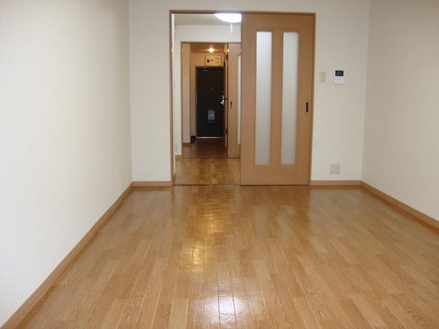 21/28 エントランス