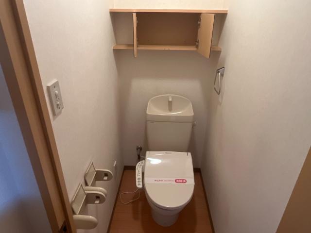 17/27 トイレ