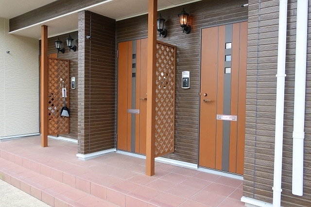 13/20 エントランス