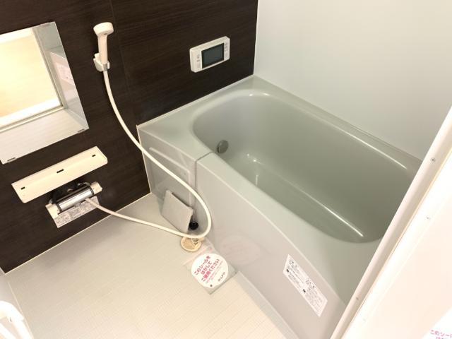 11/23 浴室