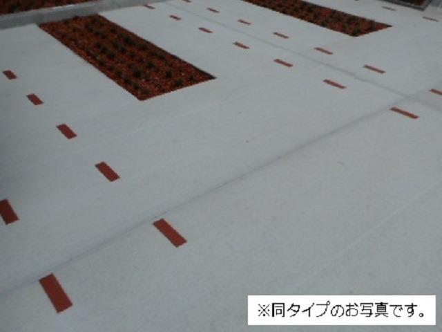 17/23 駐車場