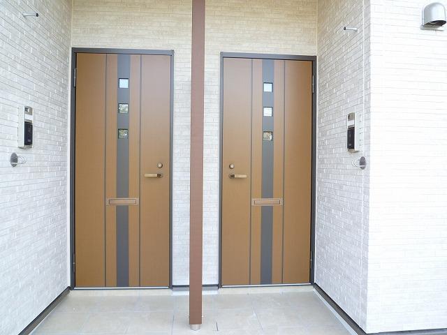 14/20 エントランス