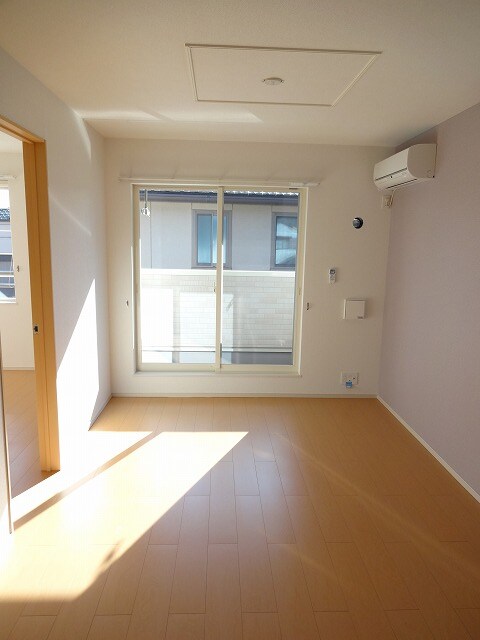 13/22 バルコニー