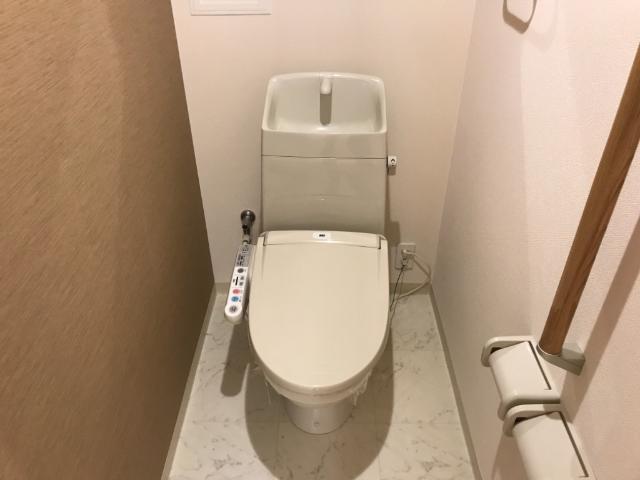 14/25 トイレ