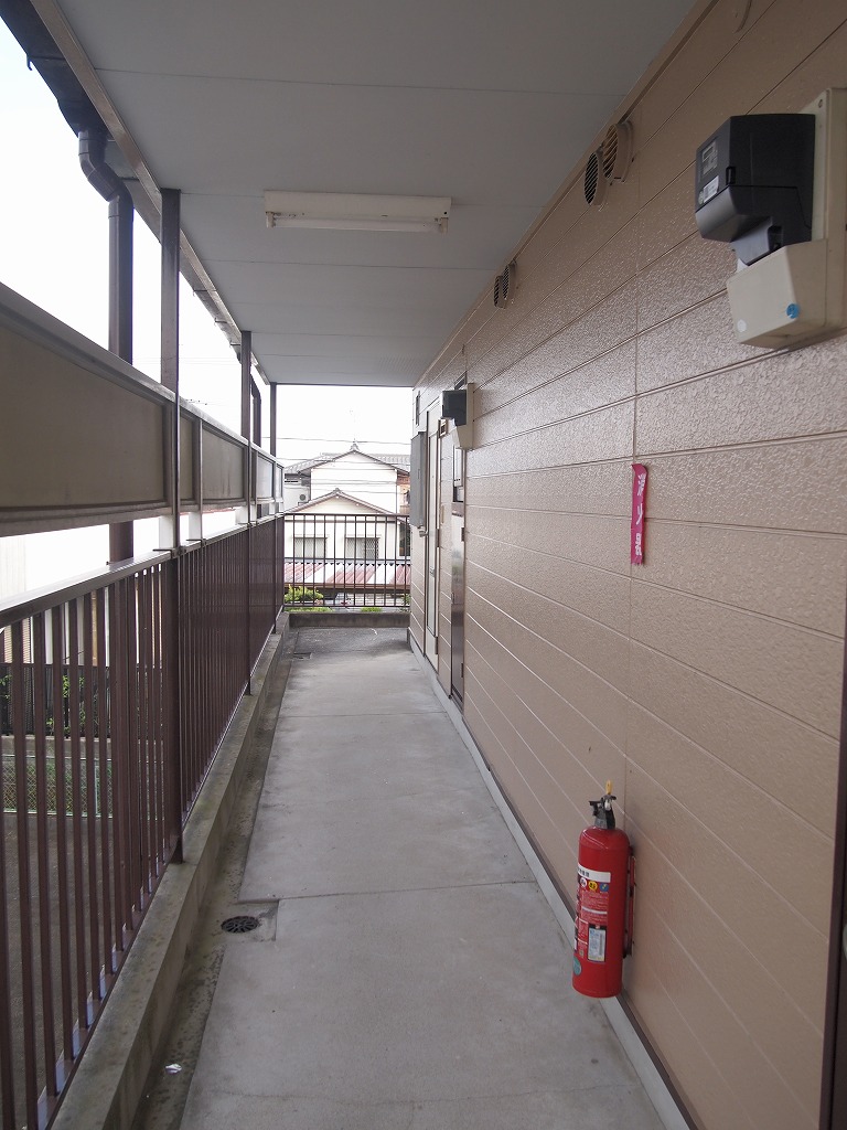 16/22 エントランス